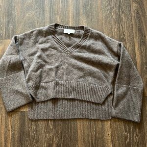 L’Academie Cropped Sweater